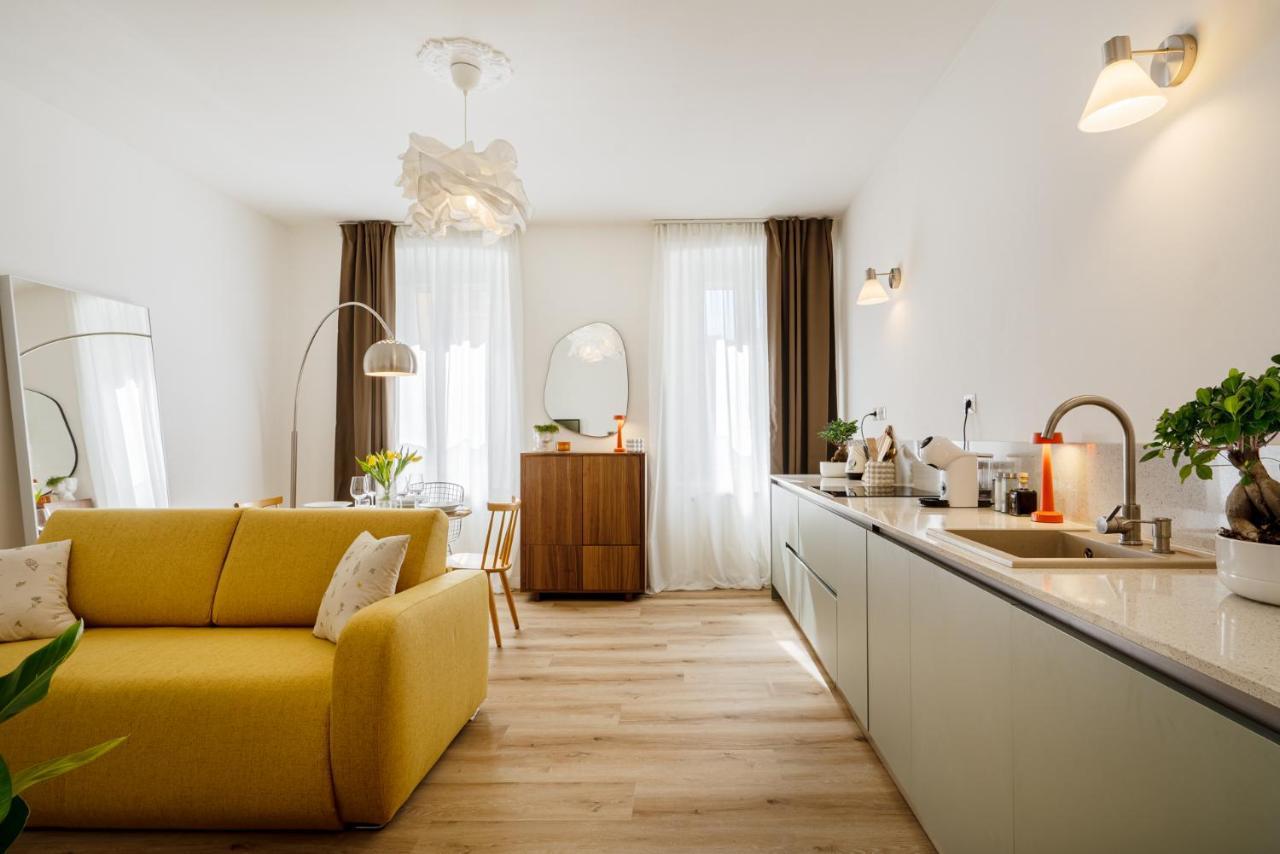 San Giusto Apartment Триест Экстерьер фото
